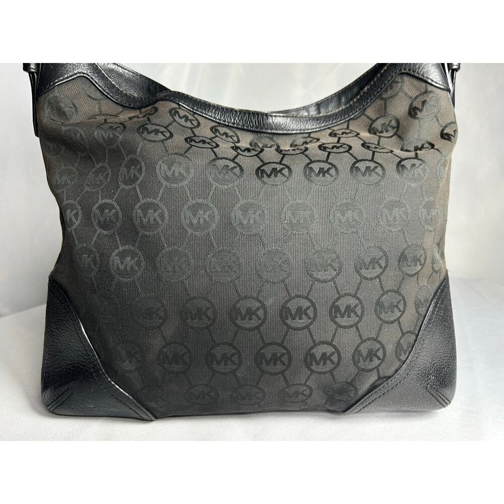 MICHAEL KORS Black Signature Canvas and Leather Millbrook Hobo Tote Bag - Picture 10 of 13